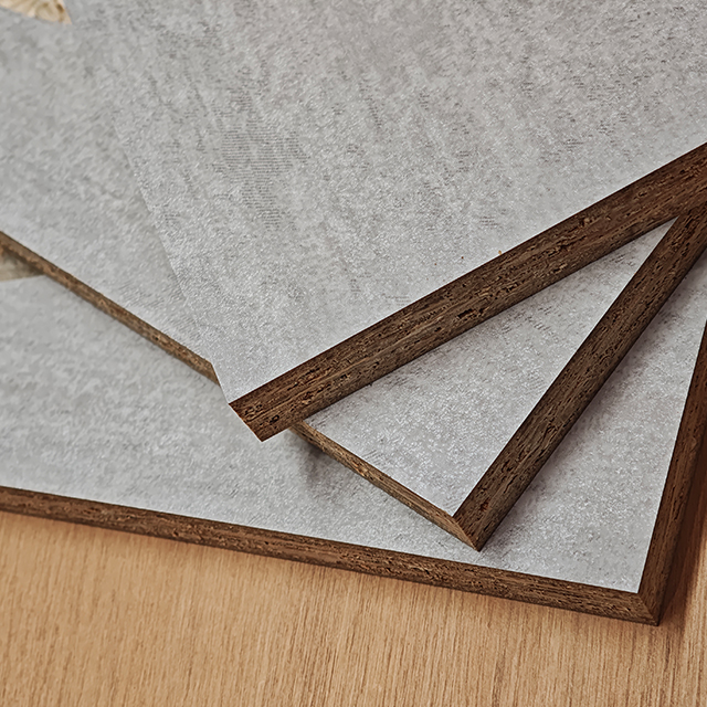 Oriented Strand Board（OSB)