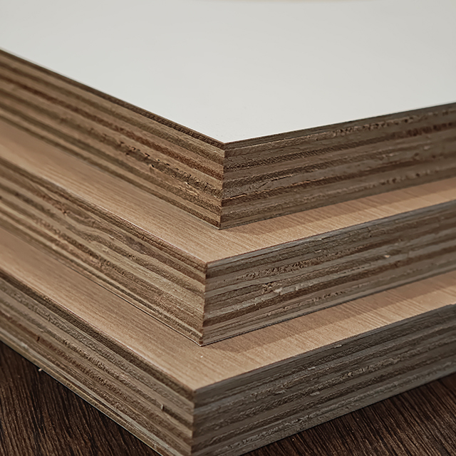 100% Eucalyptus Plywood